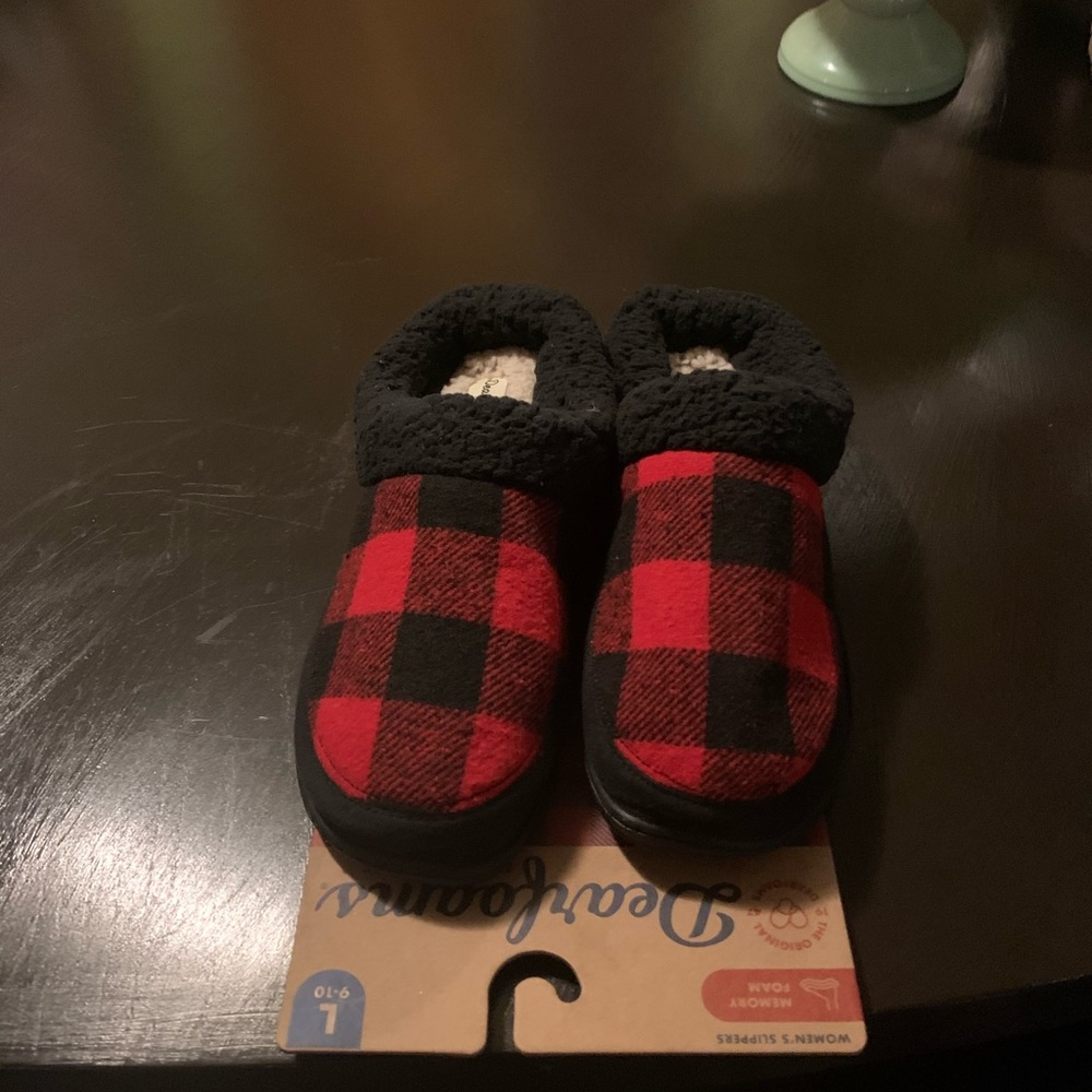 Brand New Dearfoams Clog Slippers indoor/Outdoor